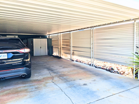 UNIT 551 CARPORT2E (5.5 x 3.5 in)